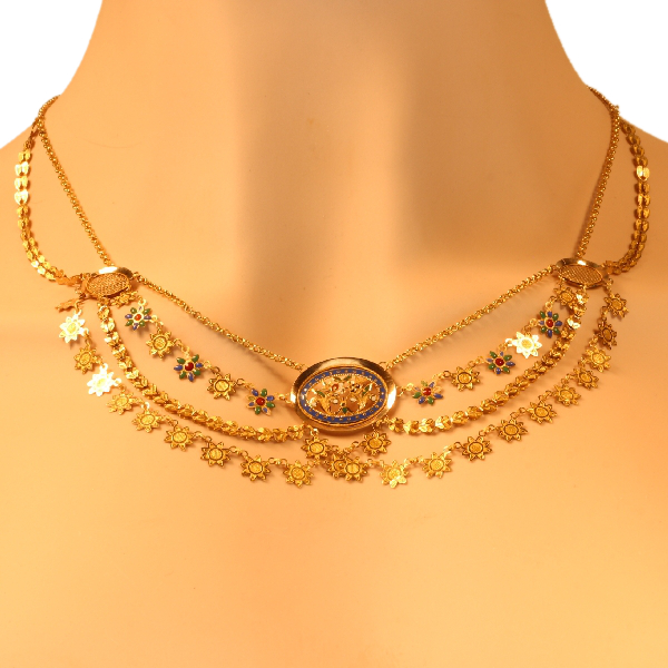 Discovering 1810 s Elegance: The French Gold Collier d Esclave